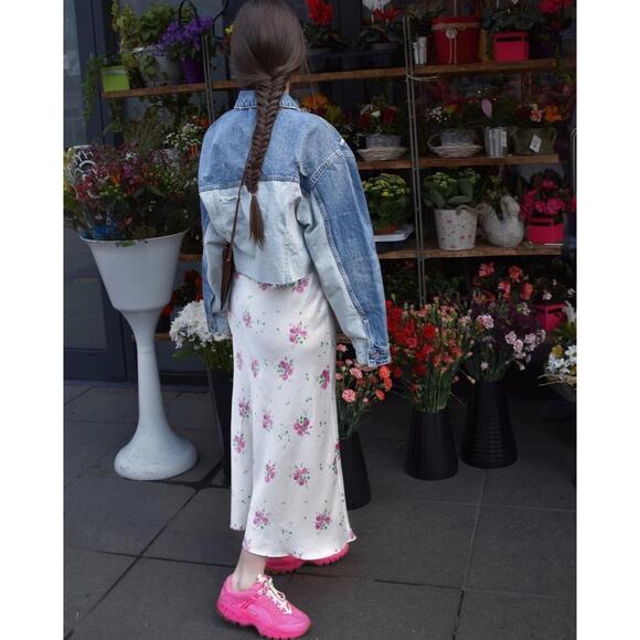 Zara Two Tone Cropped Denim Jacket - Picture 4 of 7